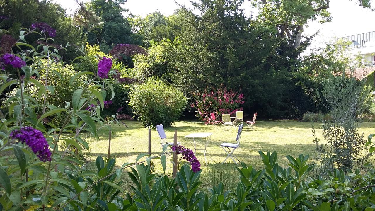 La Heraudiere Bed & Breakfast Tours Bagian luar foto
